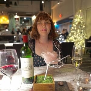 Meet your Posher, Erica